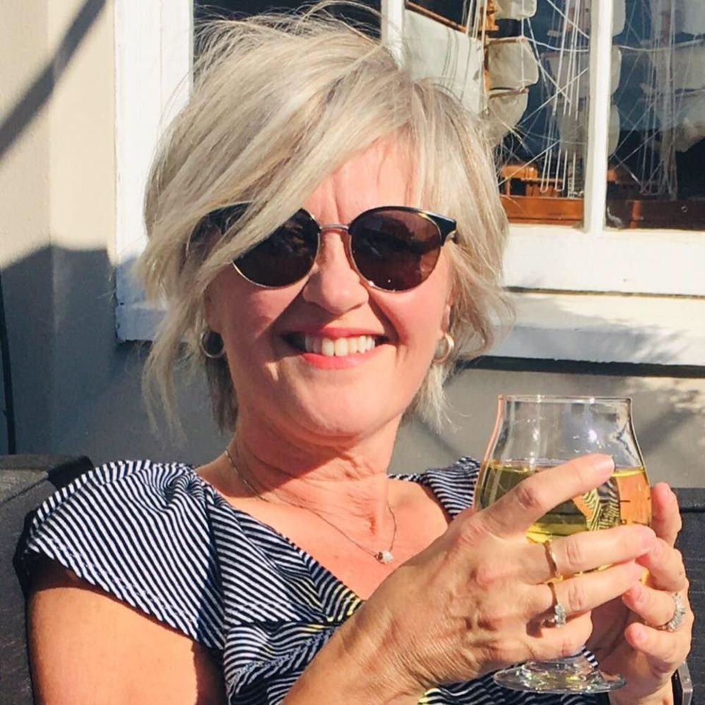 Meet your Posher, Mary-lyn